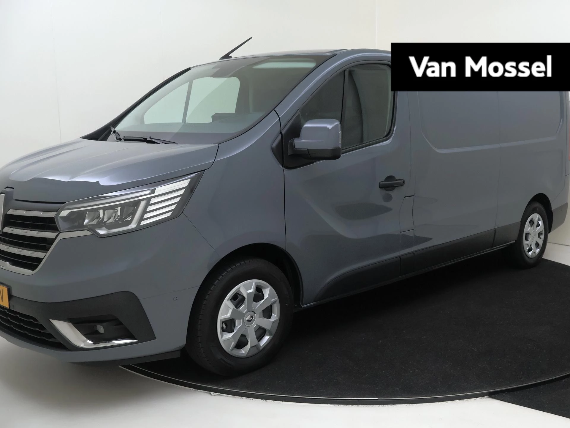 Renault-Trafic-image-0