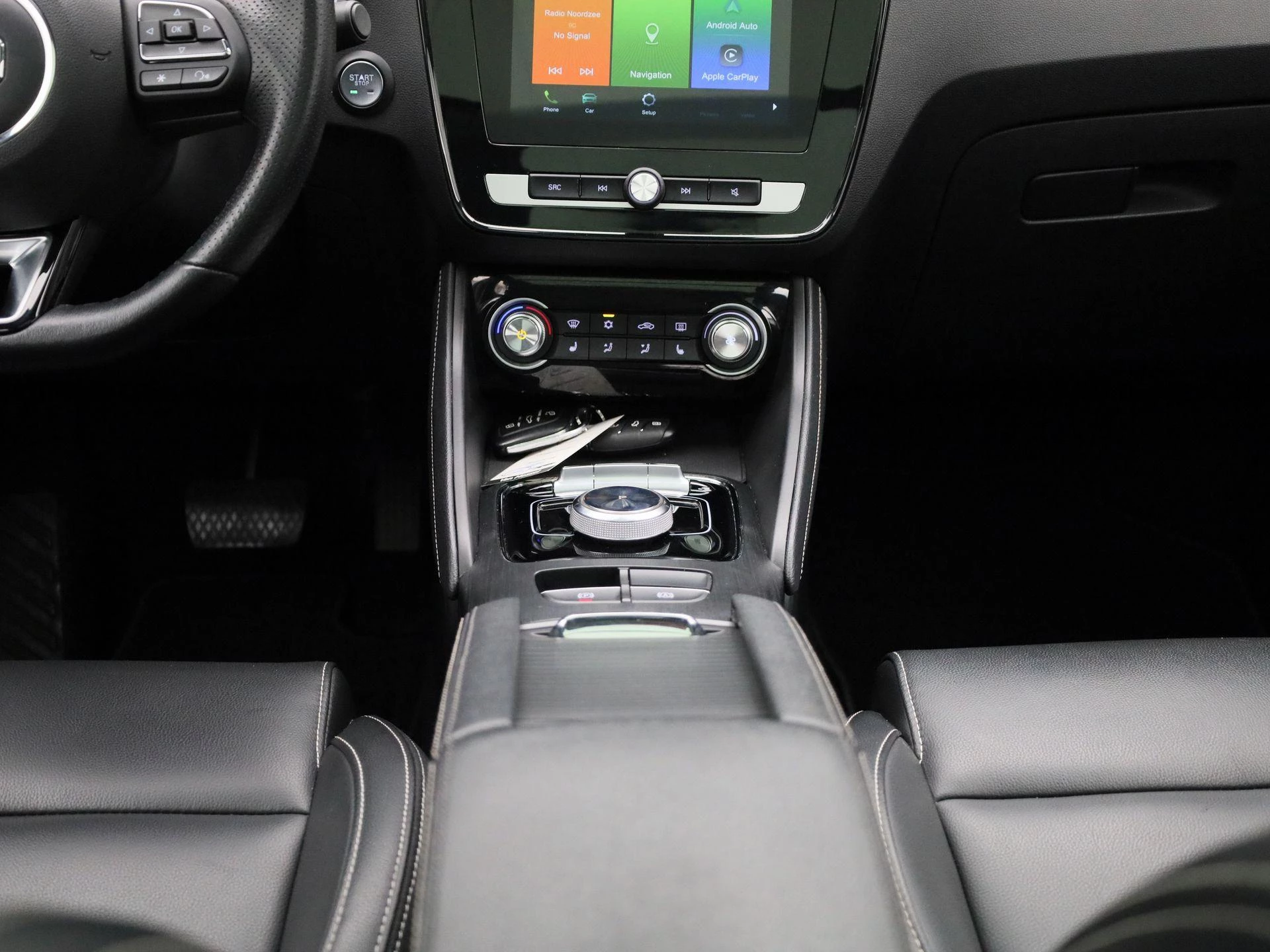 MG-ZS EV-image-8