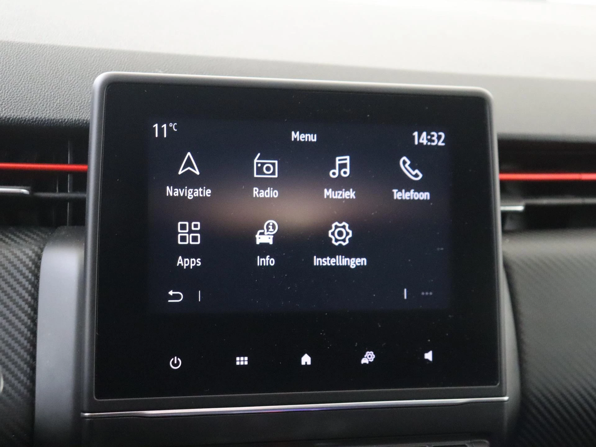 Renault-Clio-image-15