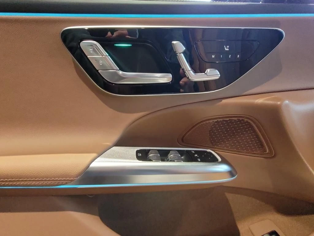 Mercedes-Benz-E-Klasse 200 d-image-24
