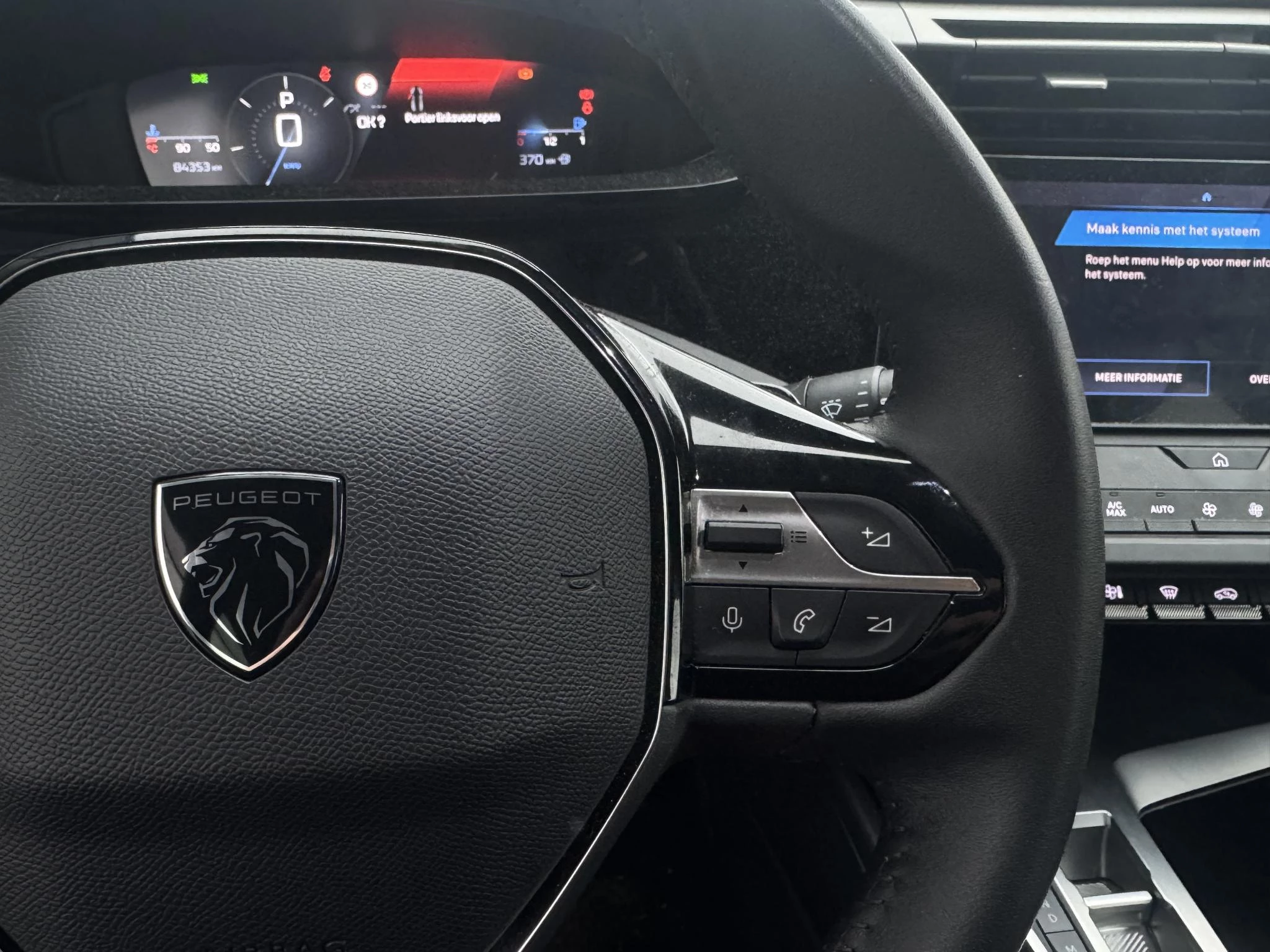Peugeot-308-image-12
