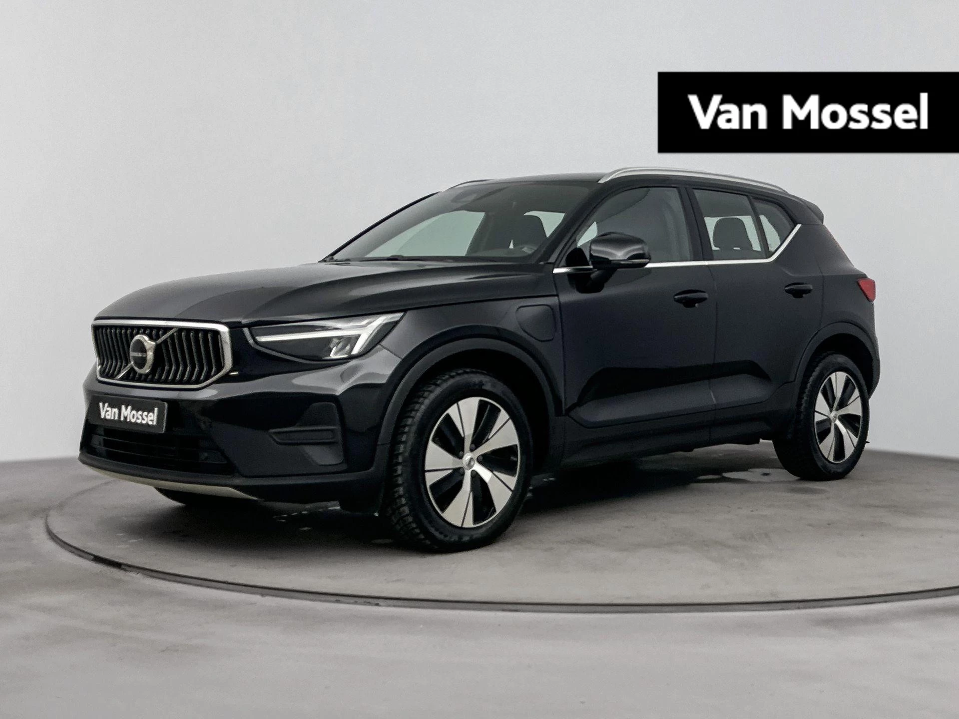 Volvo-XC40-image-0