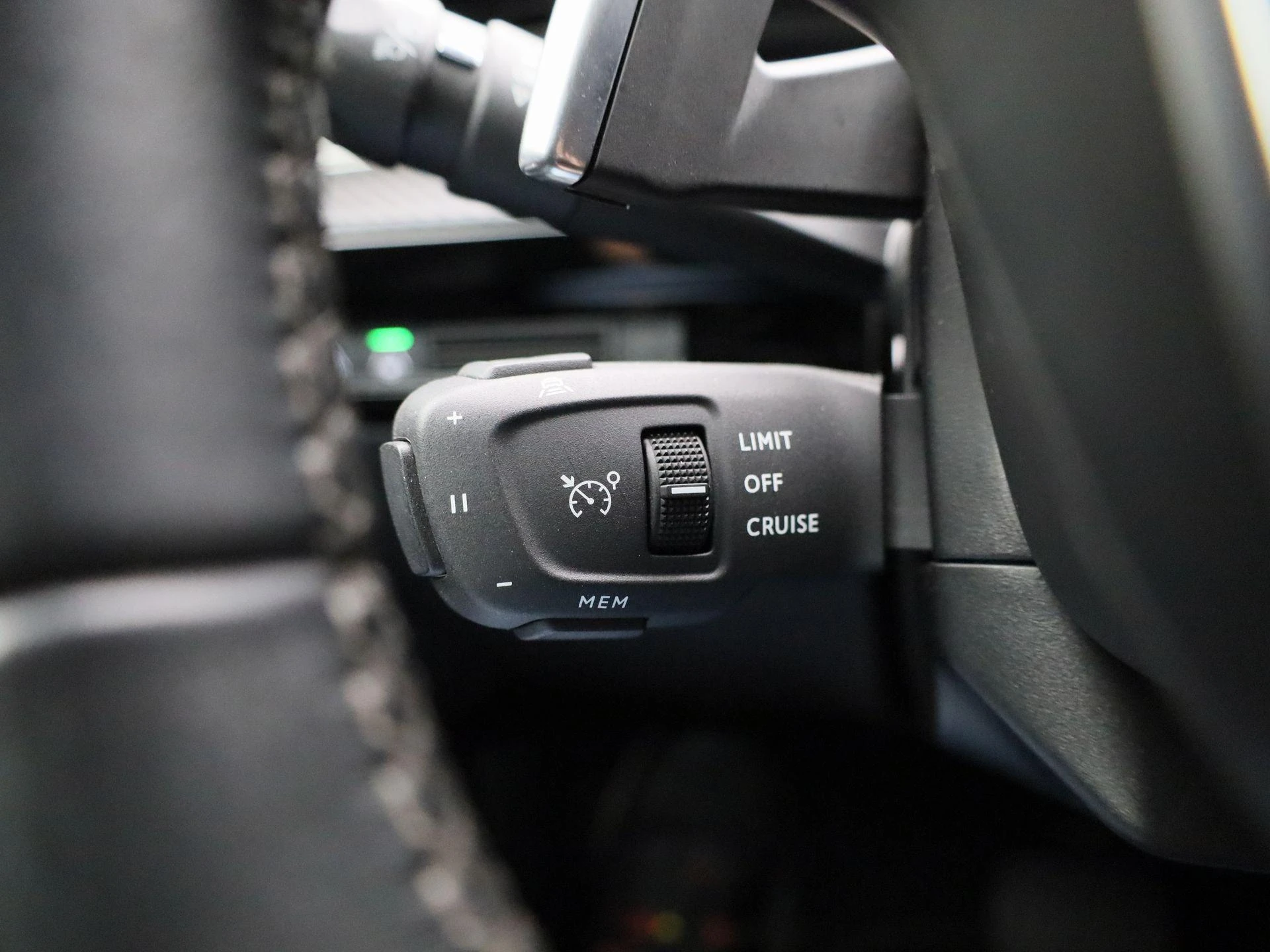 Peugeot-508-image-22