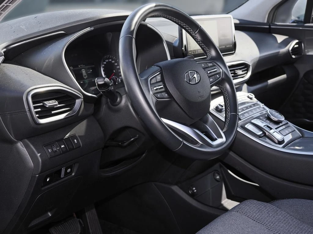 Hyundai-Santa Fe-image-9
