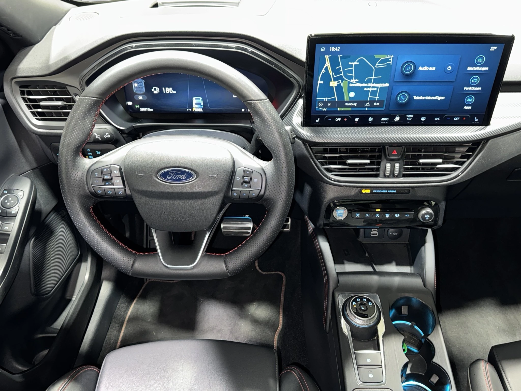 Ford Kuga ST-Line X Aut.*PANO*AHK*360GRAD*LED-MATRIX*NAVI*GRA*WINTER-PKT..