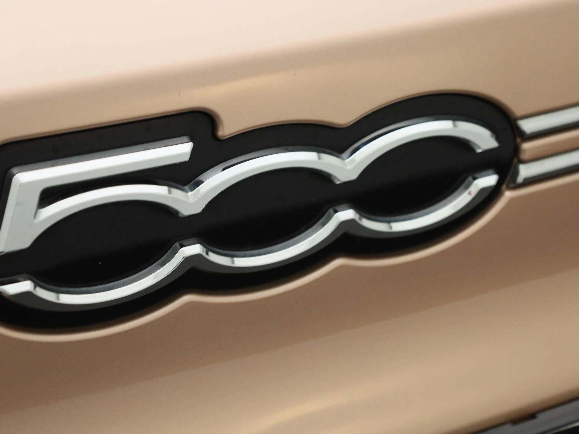Fiat-500C-image-30