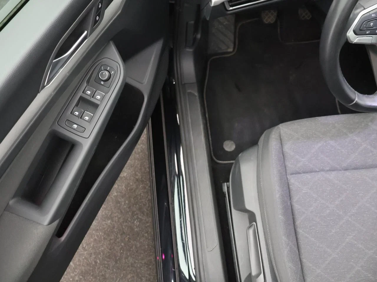 Volkswagen Golf VIII SW Golf Variant Life 1.0TSI 110PK *VIRTUAL COCKPIT*NAVI*KEYLESS GO*PDC*APP-CONNECT*...*