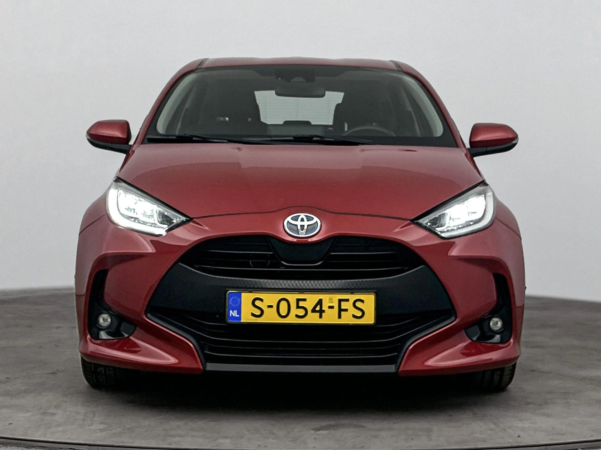 Toyota-Yaris-image-4