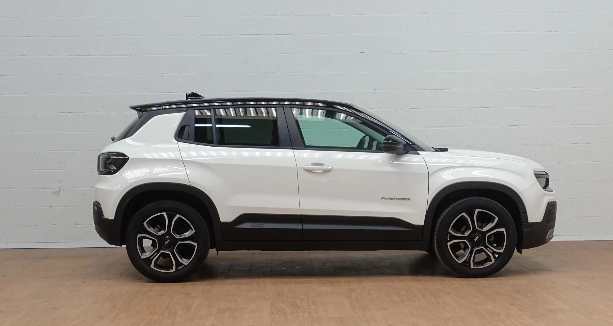 Jeep Avenger 1.2T Summit