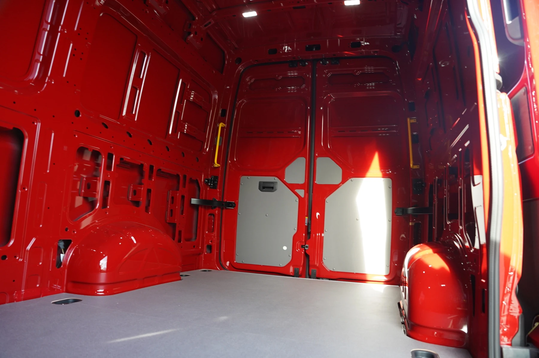 Volkswagen-Crafter-image-31