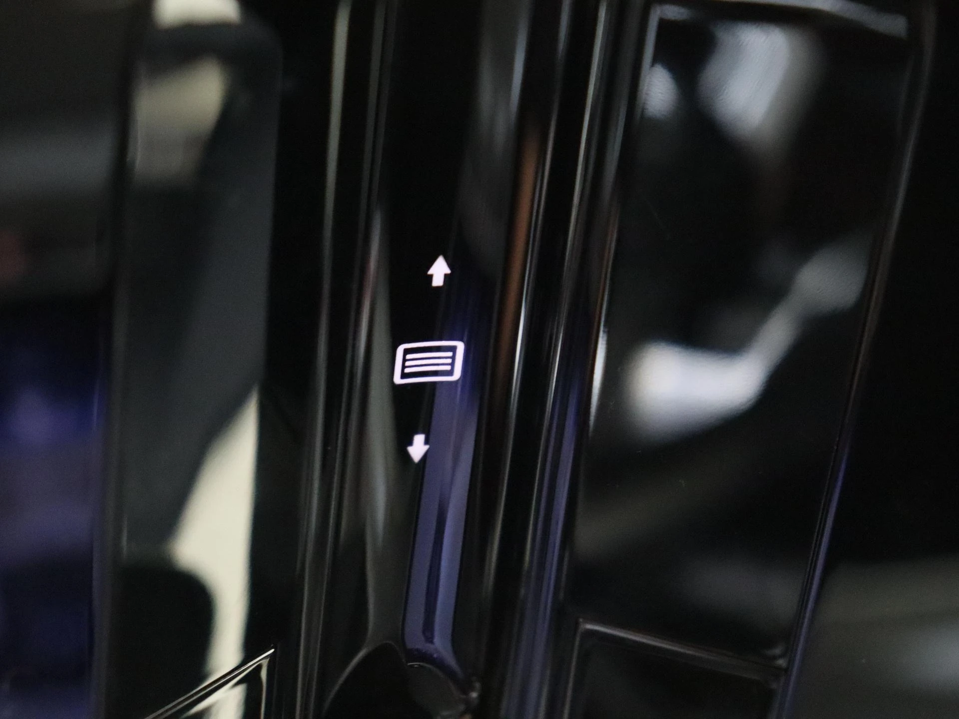 Mercedes-Benz-C-Klasse-image-23