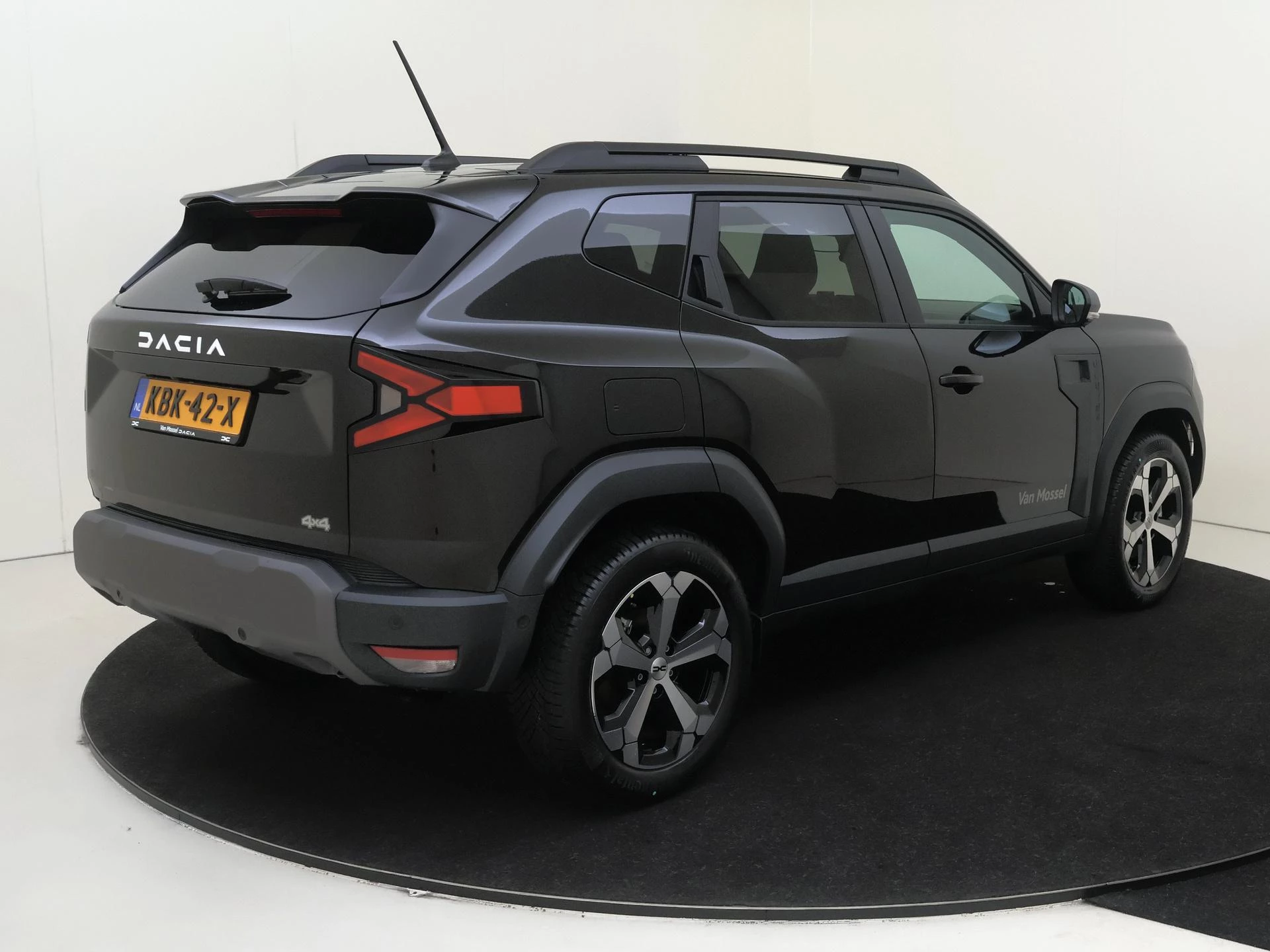 Dacia-Duster-image-3