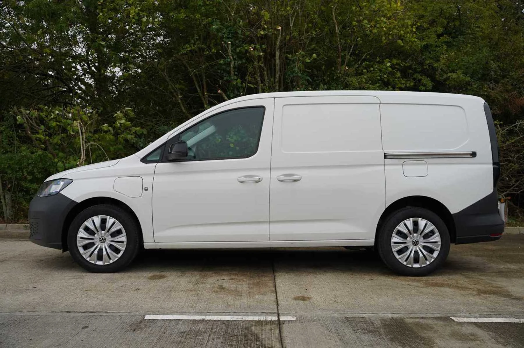 Volkswagen-Caddy-image-13