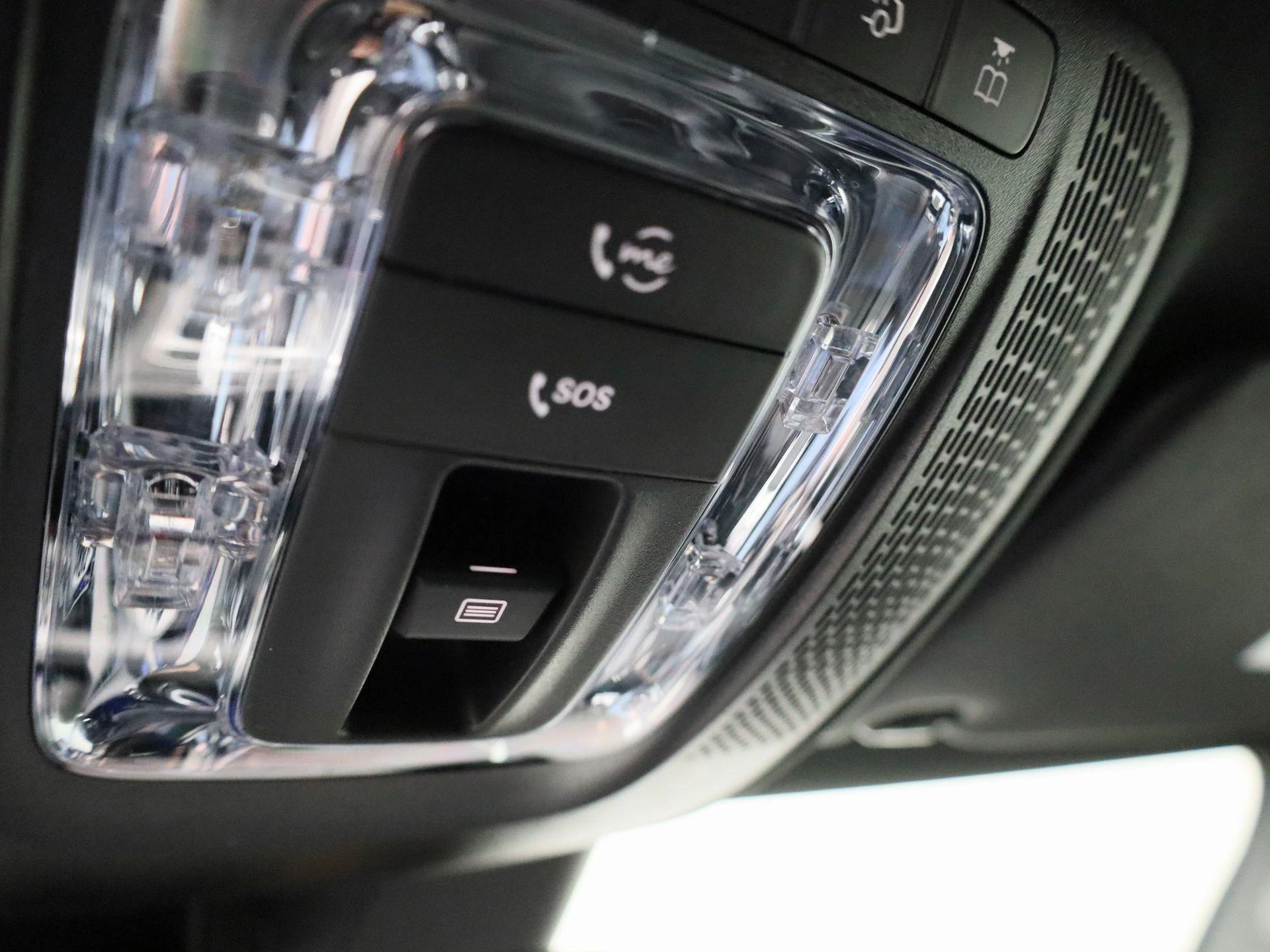 Mercedes-Benz-CLA-image-34