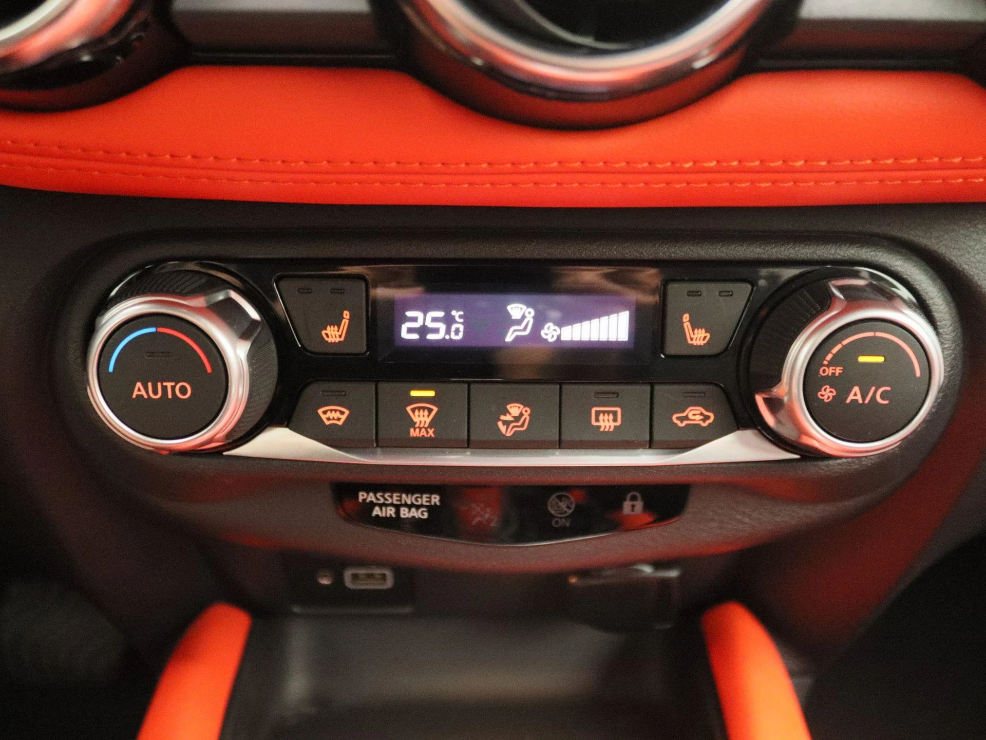 Nissan-Juke-image-10
