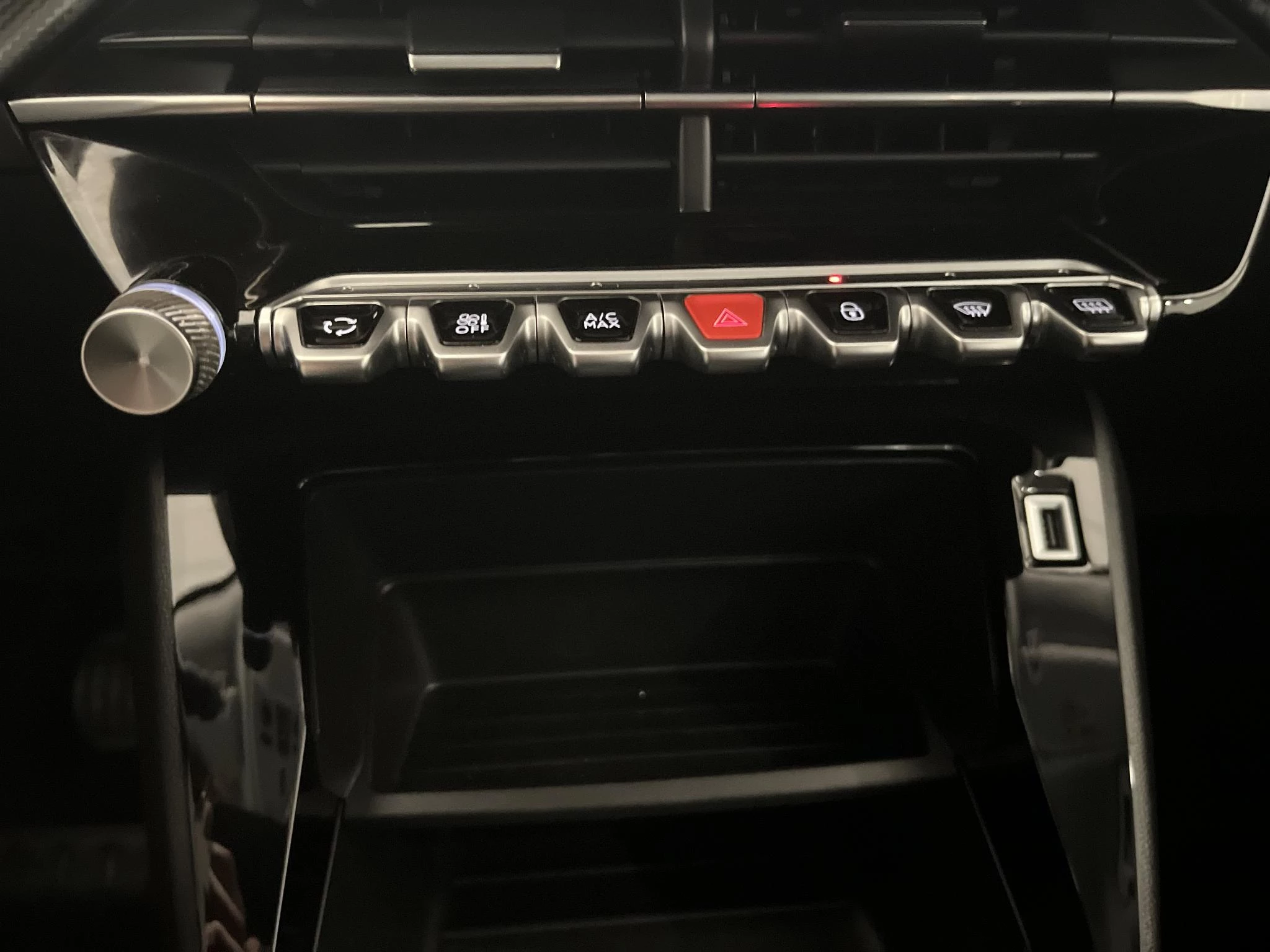 Peugeot-2008-image-11