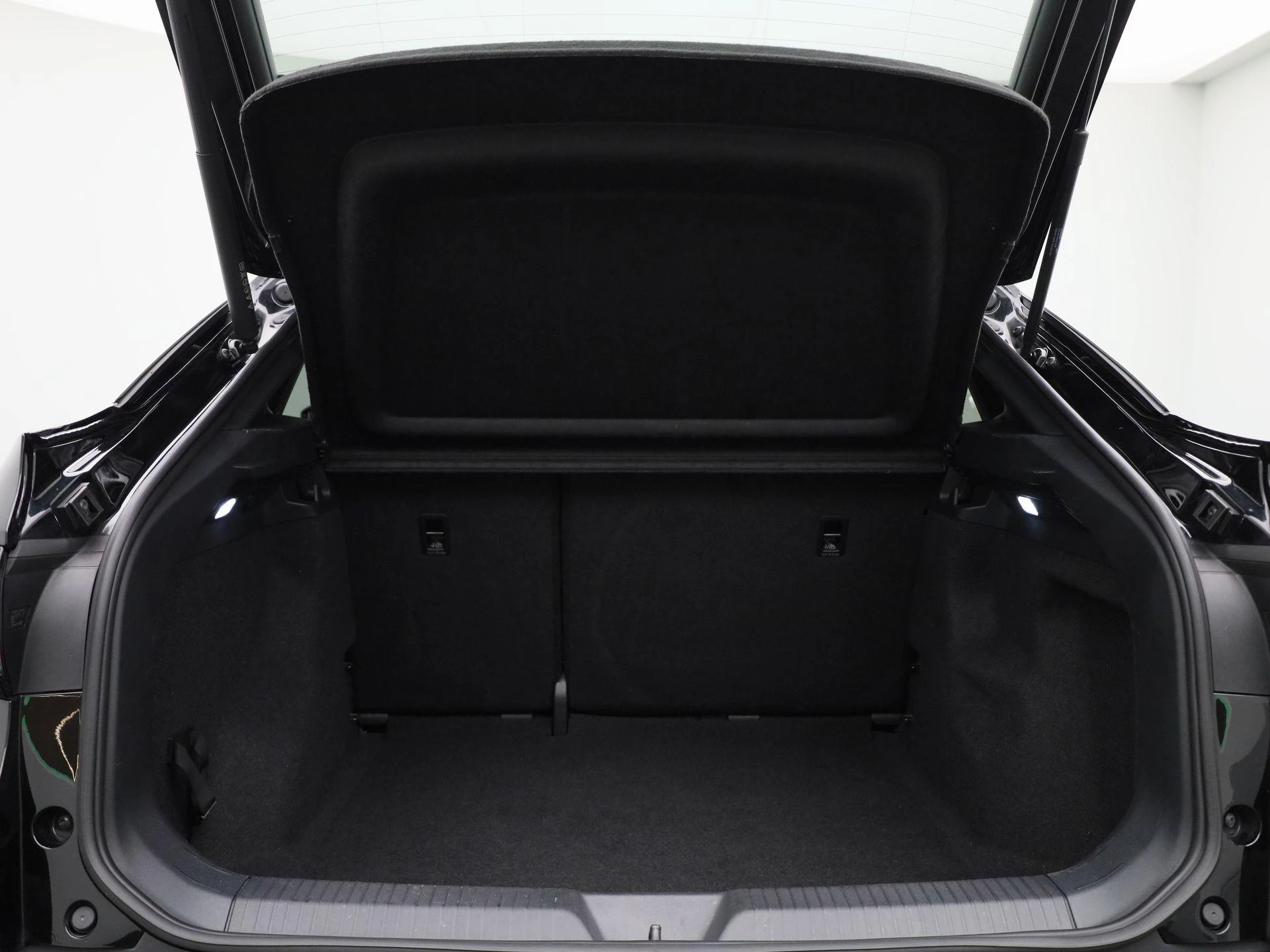 Volkswagen ID.5 Pro 77 kWh 204 PK|