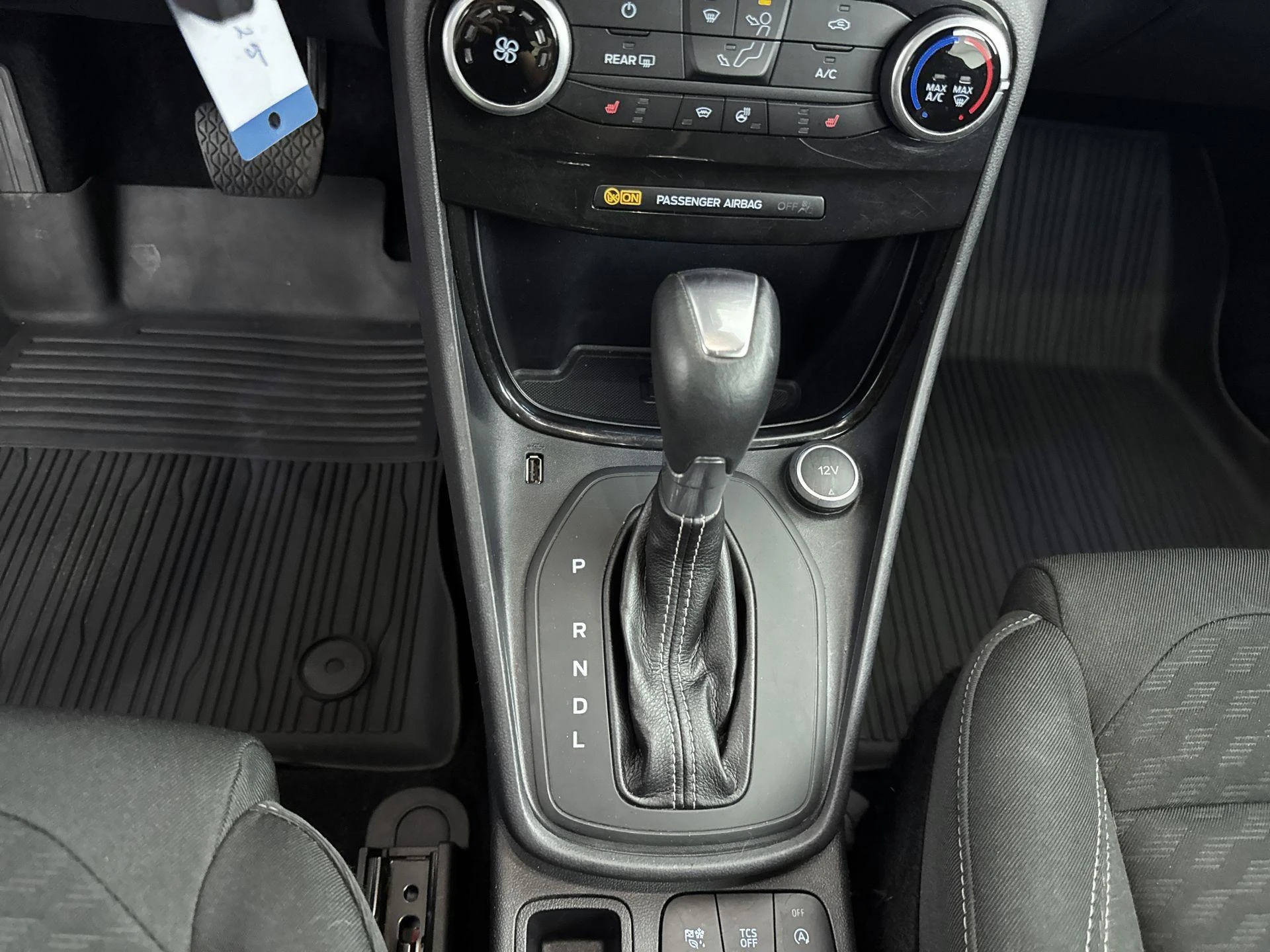 Ford-Puma-image-22