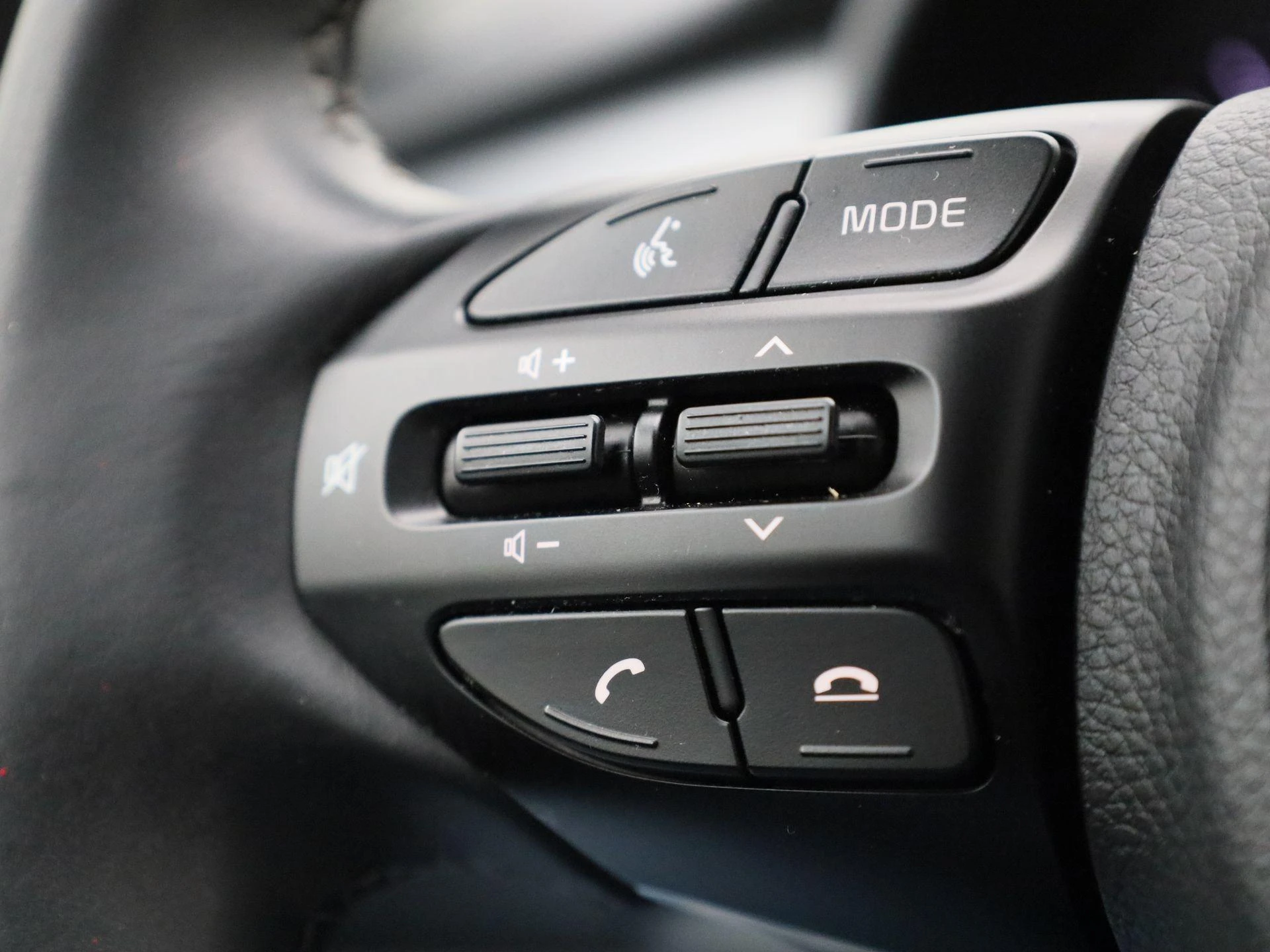 Kia-Stonic-image-20