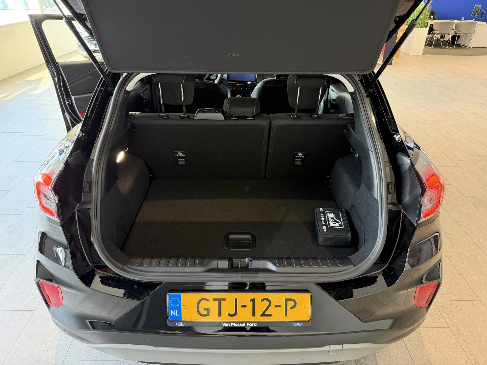 Ford Puma 1.0 EcoBoost Hybrid Titanium