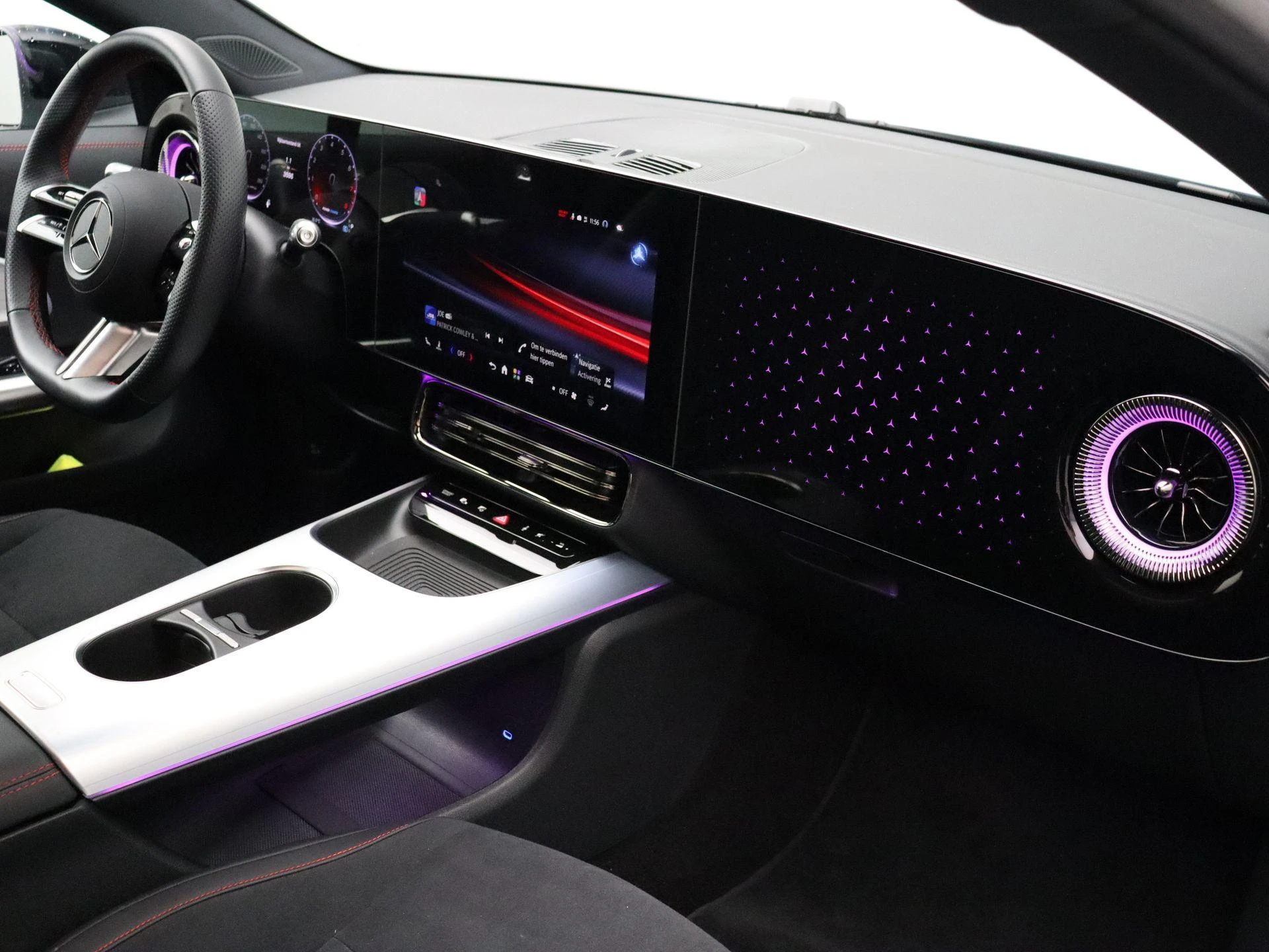 Mercedes-Benz-CLA-image-26