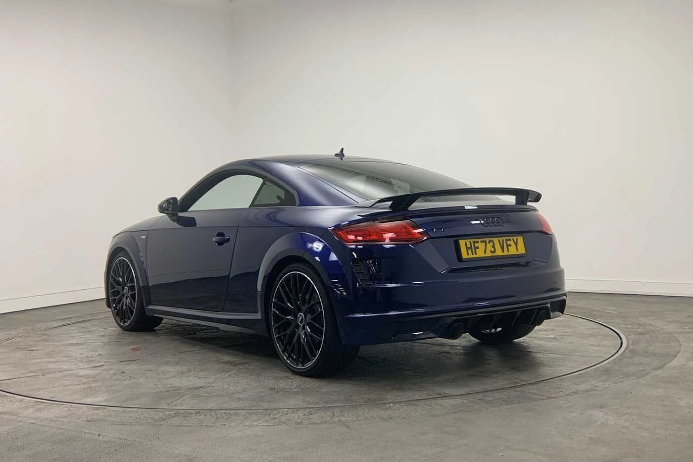 Audi-TT-image-2