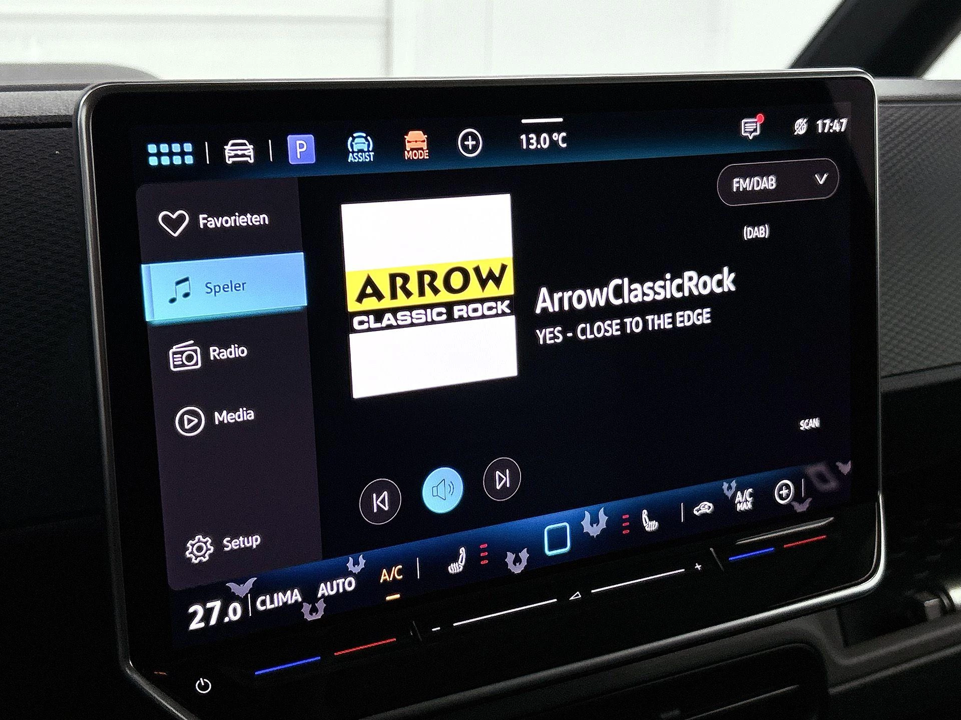 Volkswagen-ID. Buzz Cargo-image-6