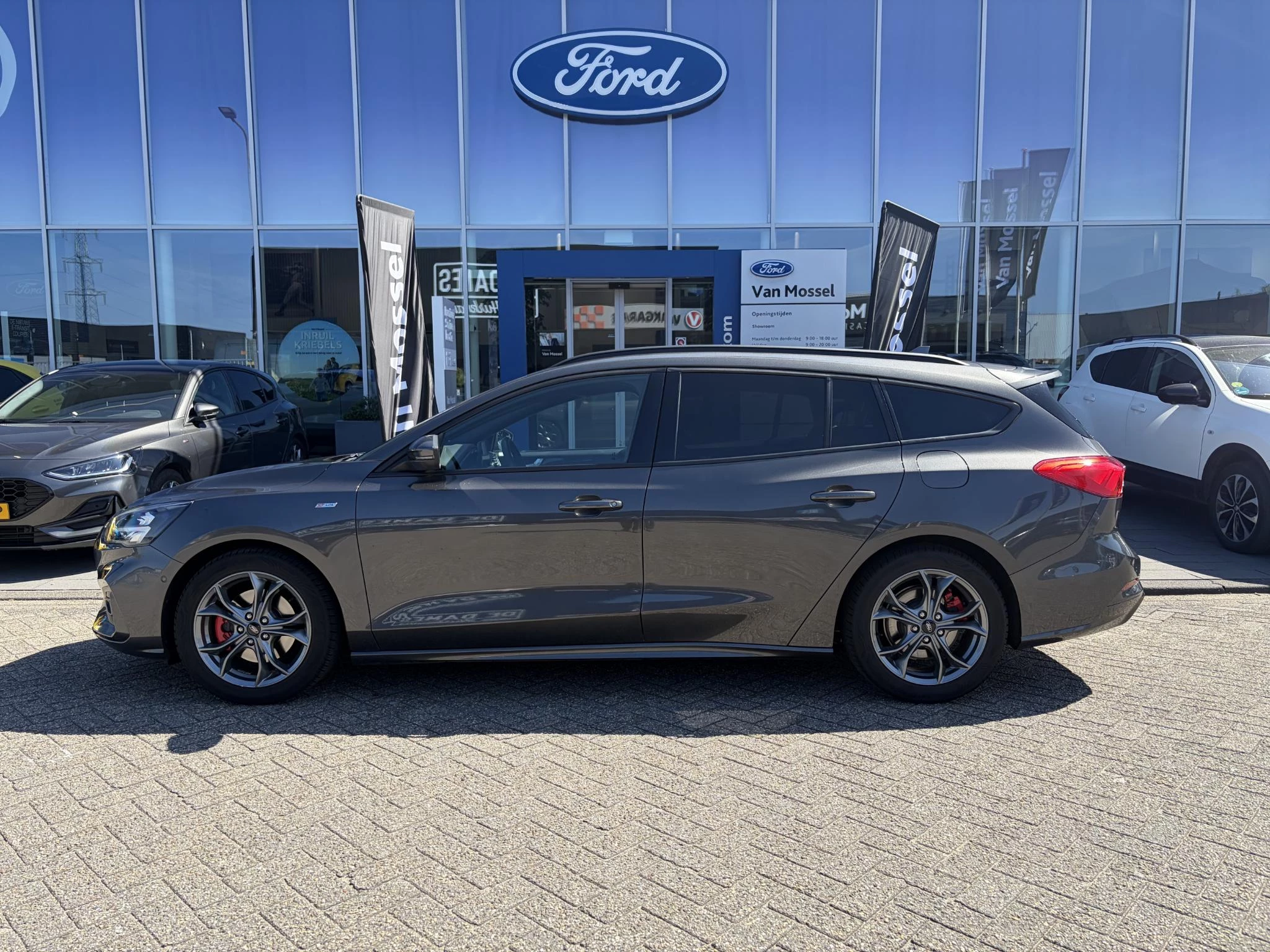 Ford Focus Wagon 1.0 EcoBoost Hybrid ST Line X Business