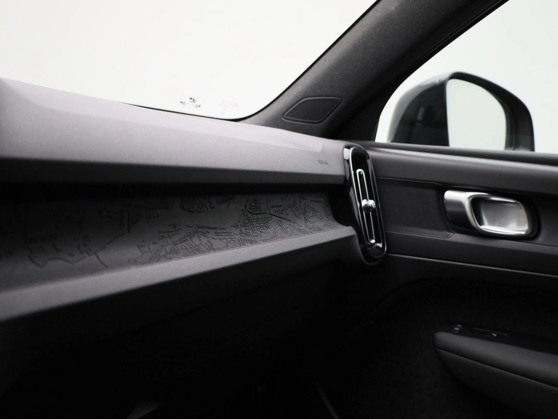 Volvo-XC40-image-25