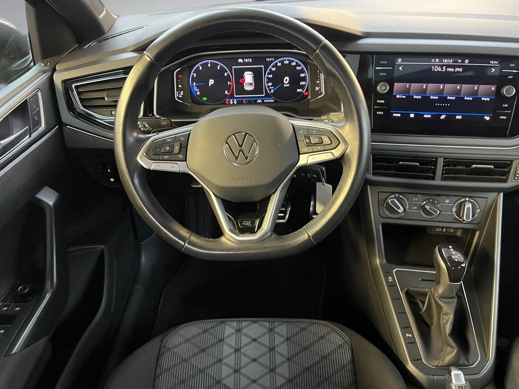 Volkswagen-Taigo-image-9