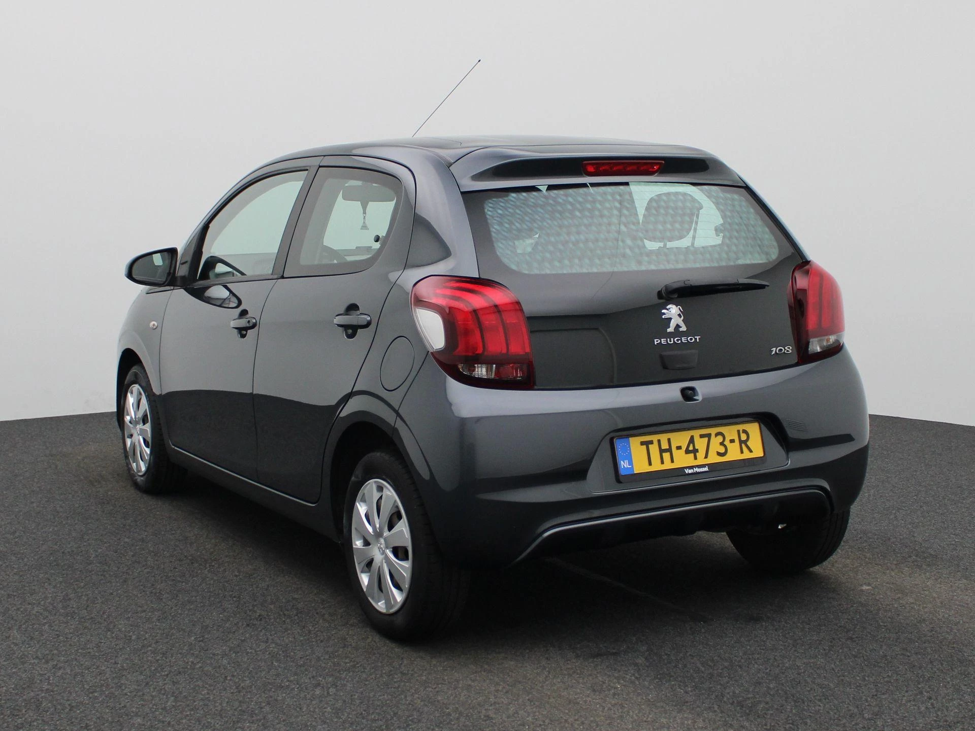 Peugeot-108-image-1
