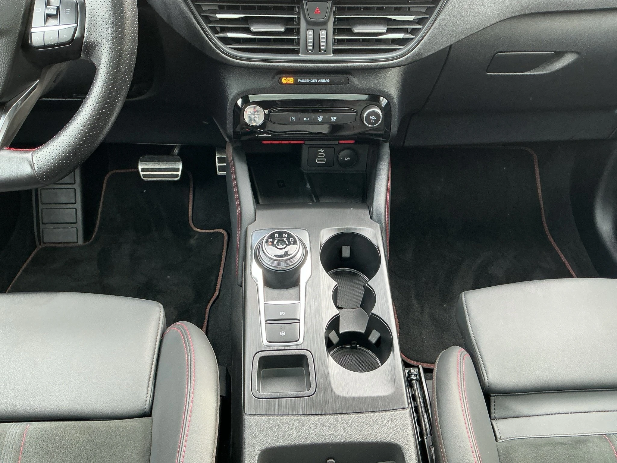Ford-Kuga-image-13