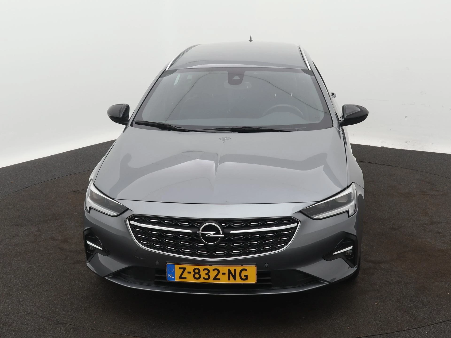 Opel-Insignia-image-4