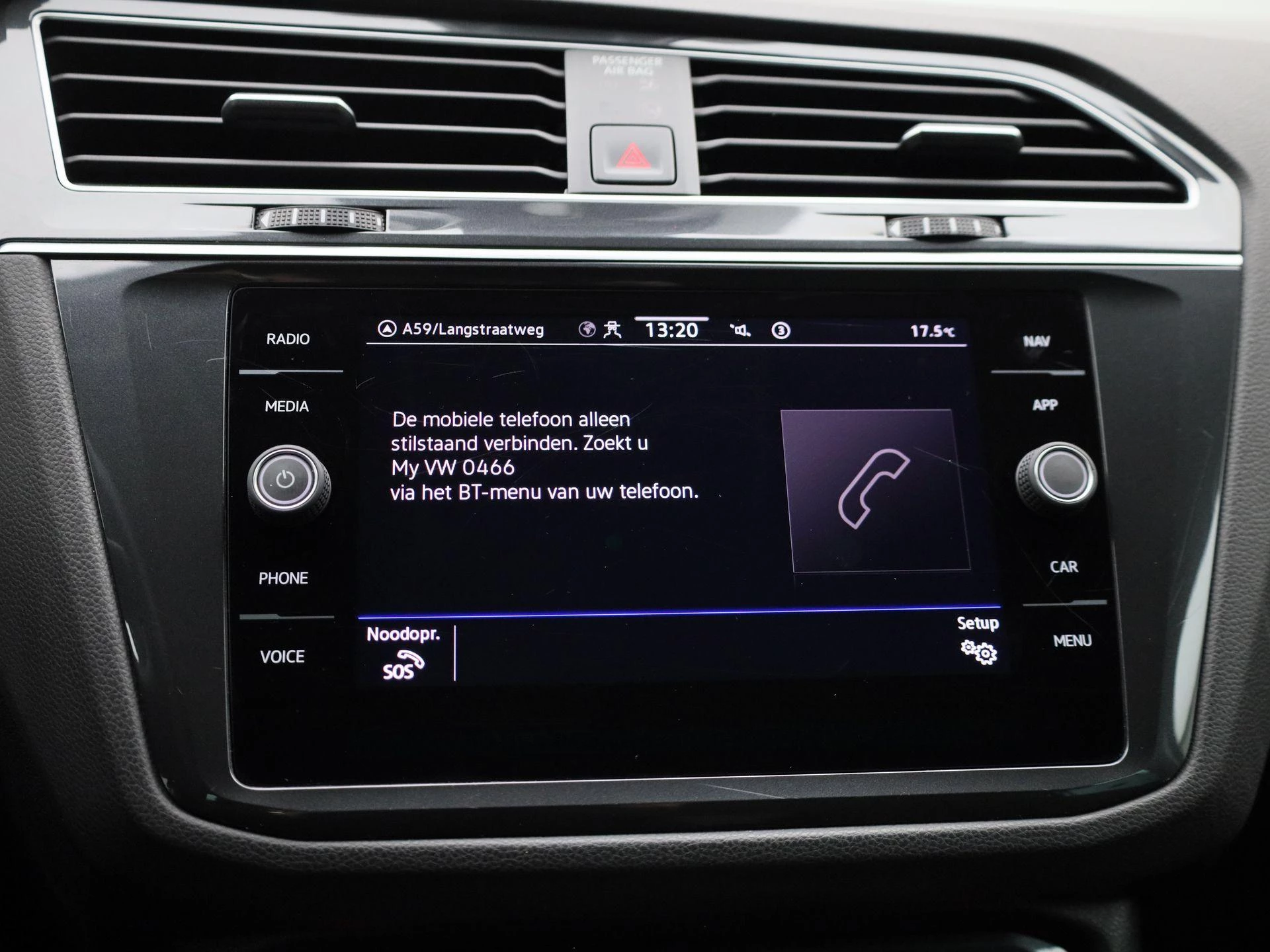 Volkswagen-Tiguan-image-21
