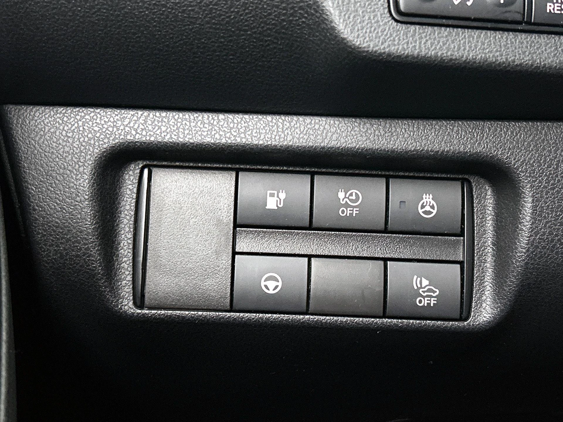 Nissan-Leaf-image-22