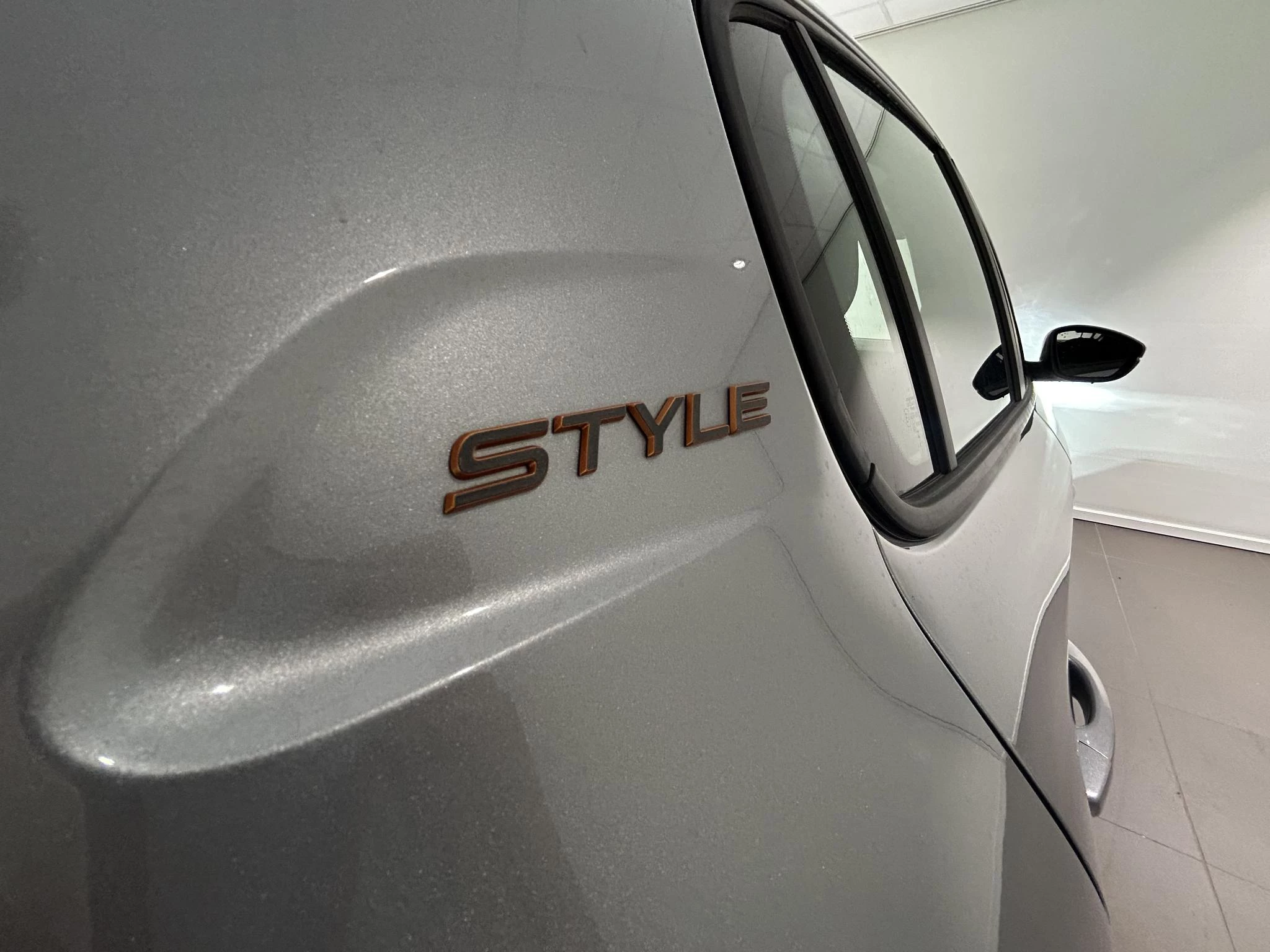 Peugeot-208-image-19
