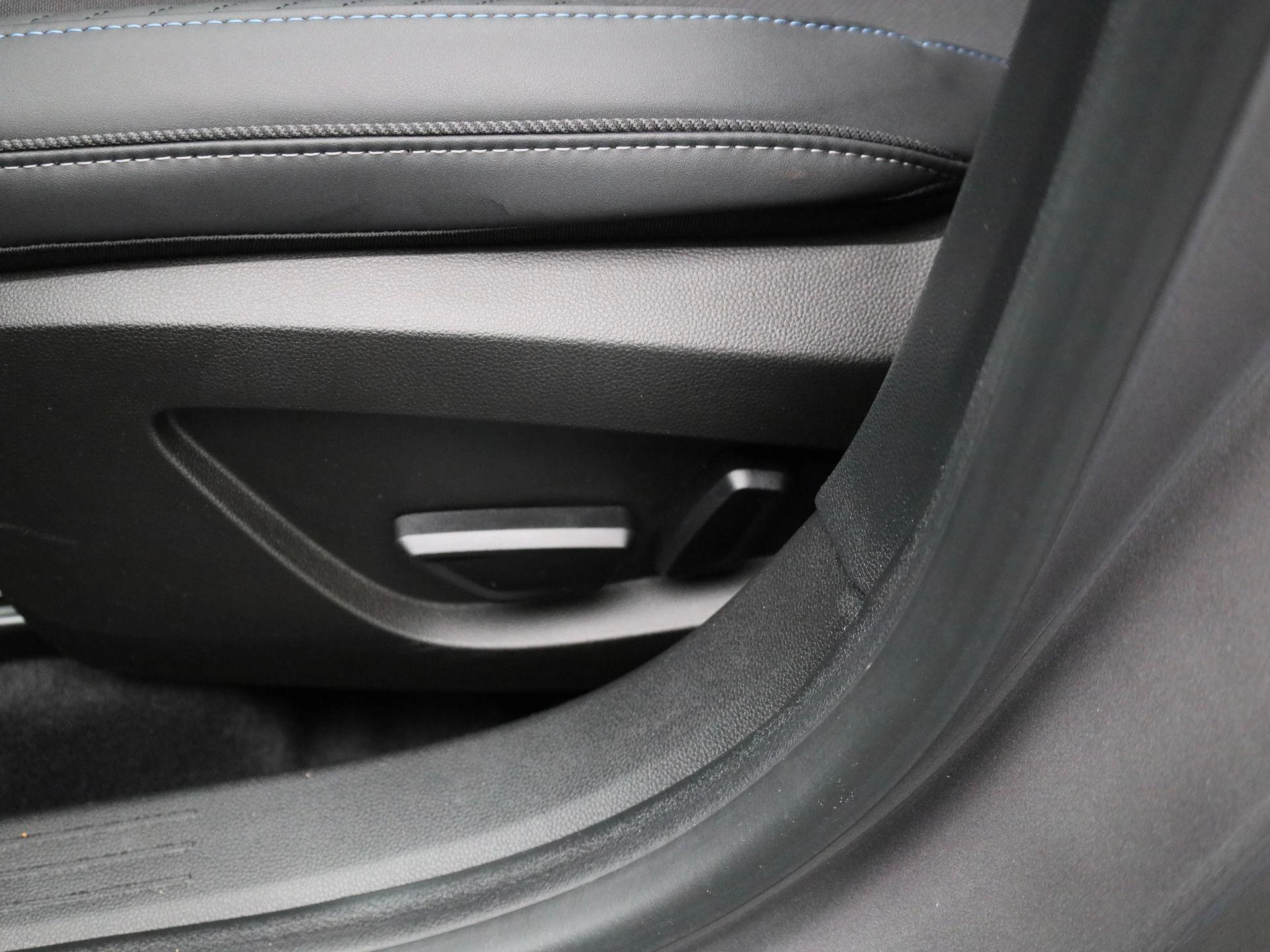 Renault-Captur-image-33