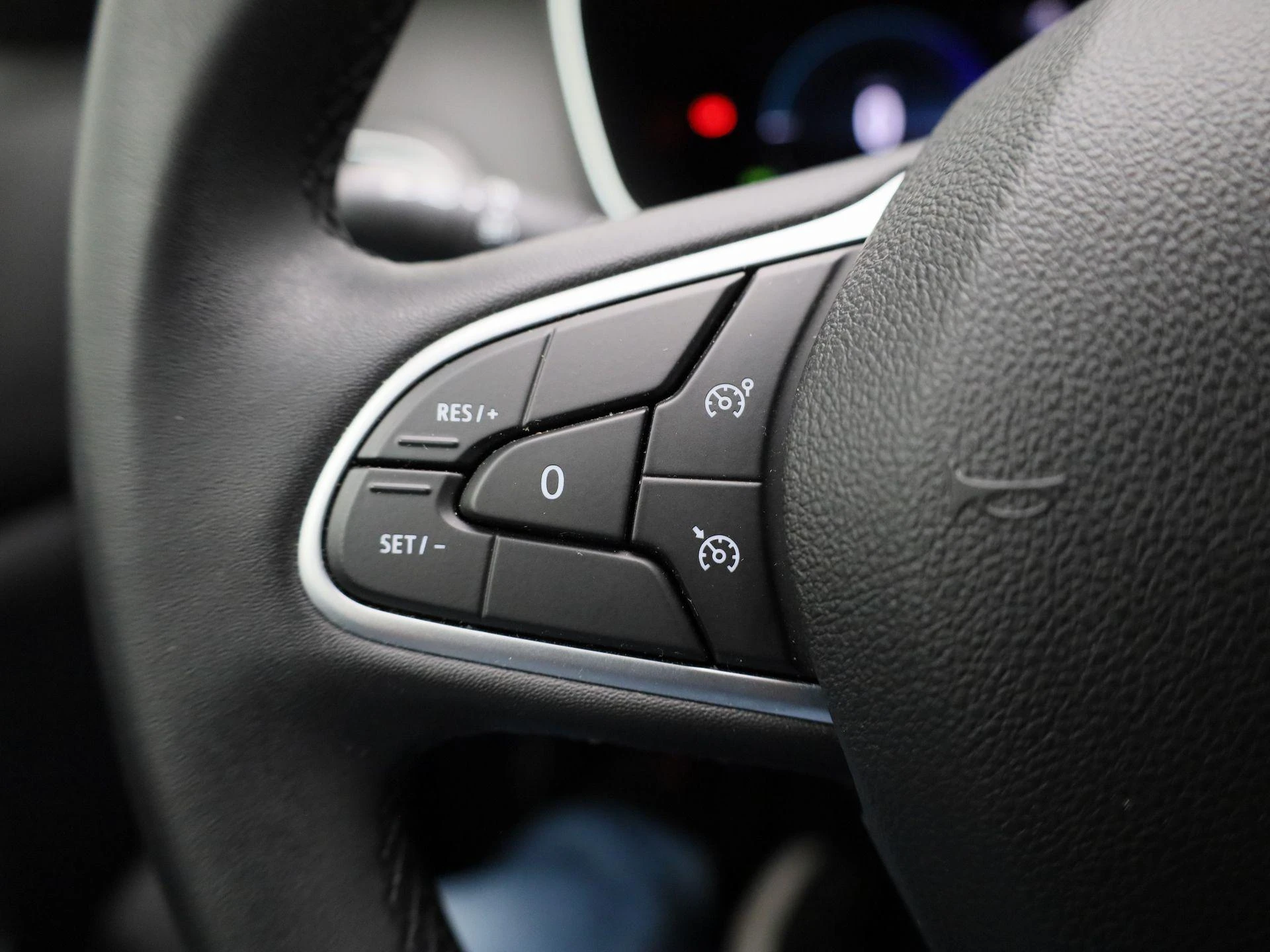 Renault-Megane E-Tech-image-19