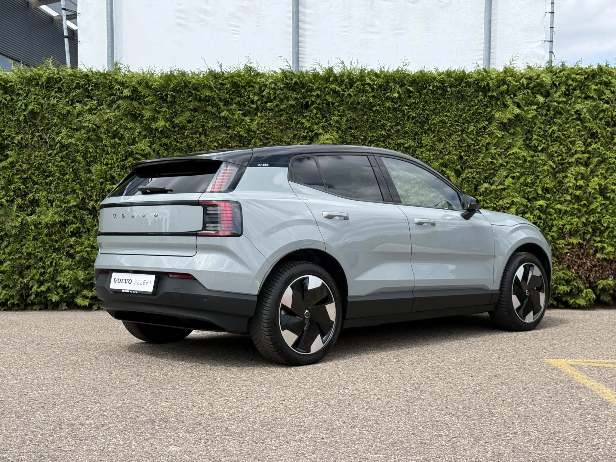 Volvo EX30 Single Motor Extended Range Plus 69 kWh