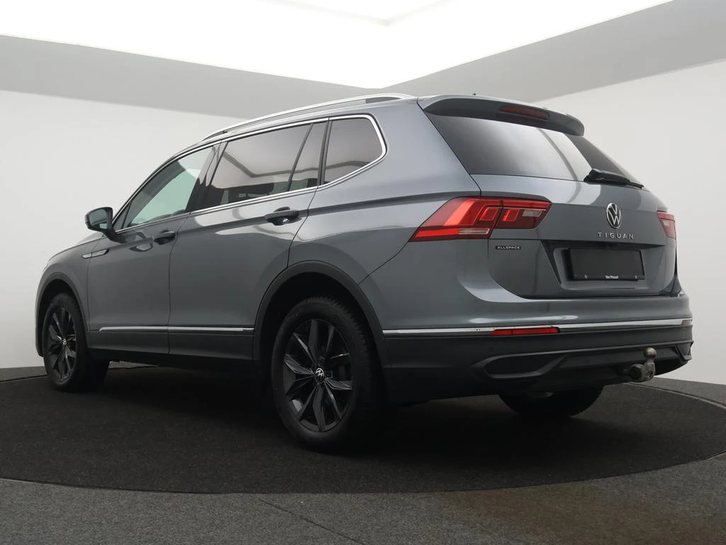 Volkswagen Tiguan Allspace Tiguan Allspace (7p) 1.5TSI Life 150PK *AUTOMAAT*7-ZIT*APP CONNECT*ZETELVERWARMING*BLTH*ADAPTIVE CRUISE*DIGITAL DASHBOARD*...