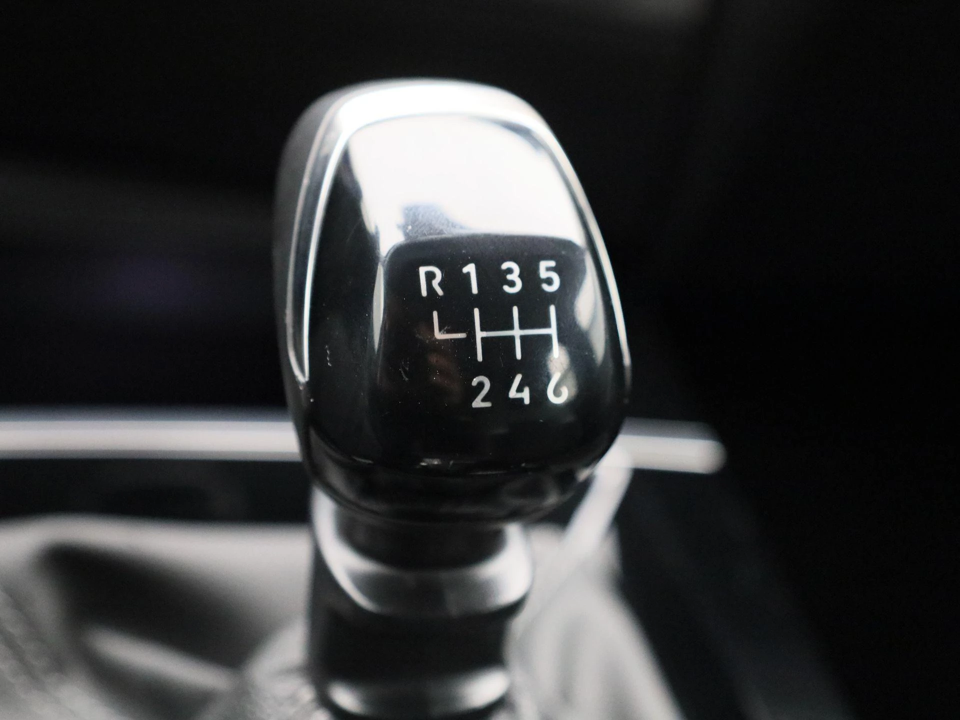 Opel-Astra-image-17