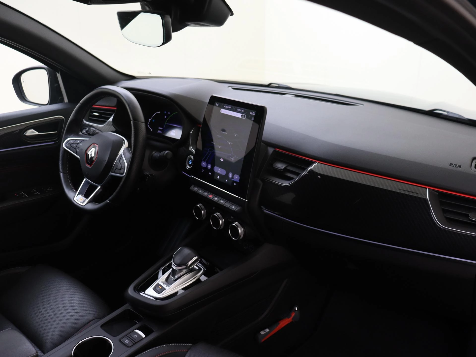 Renault-Arkana-image-11