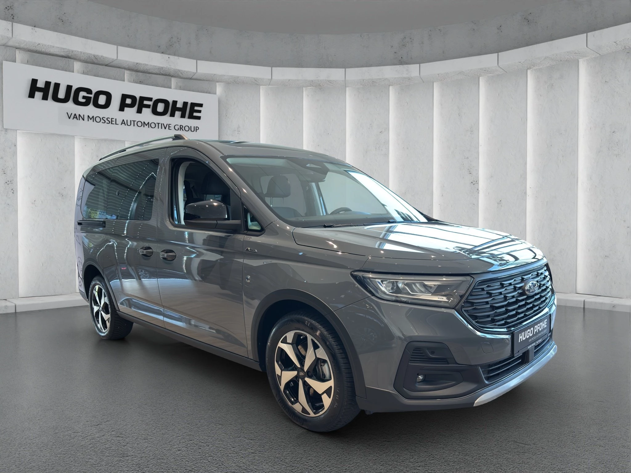 Ford Tourneo Connect Grand Active 1.5 EcoBoost PHEV