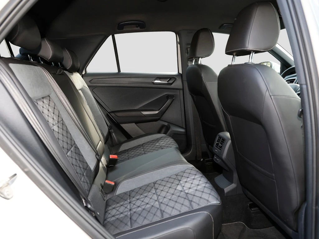 Volkswagen-T-Roc-image-9