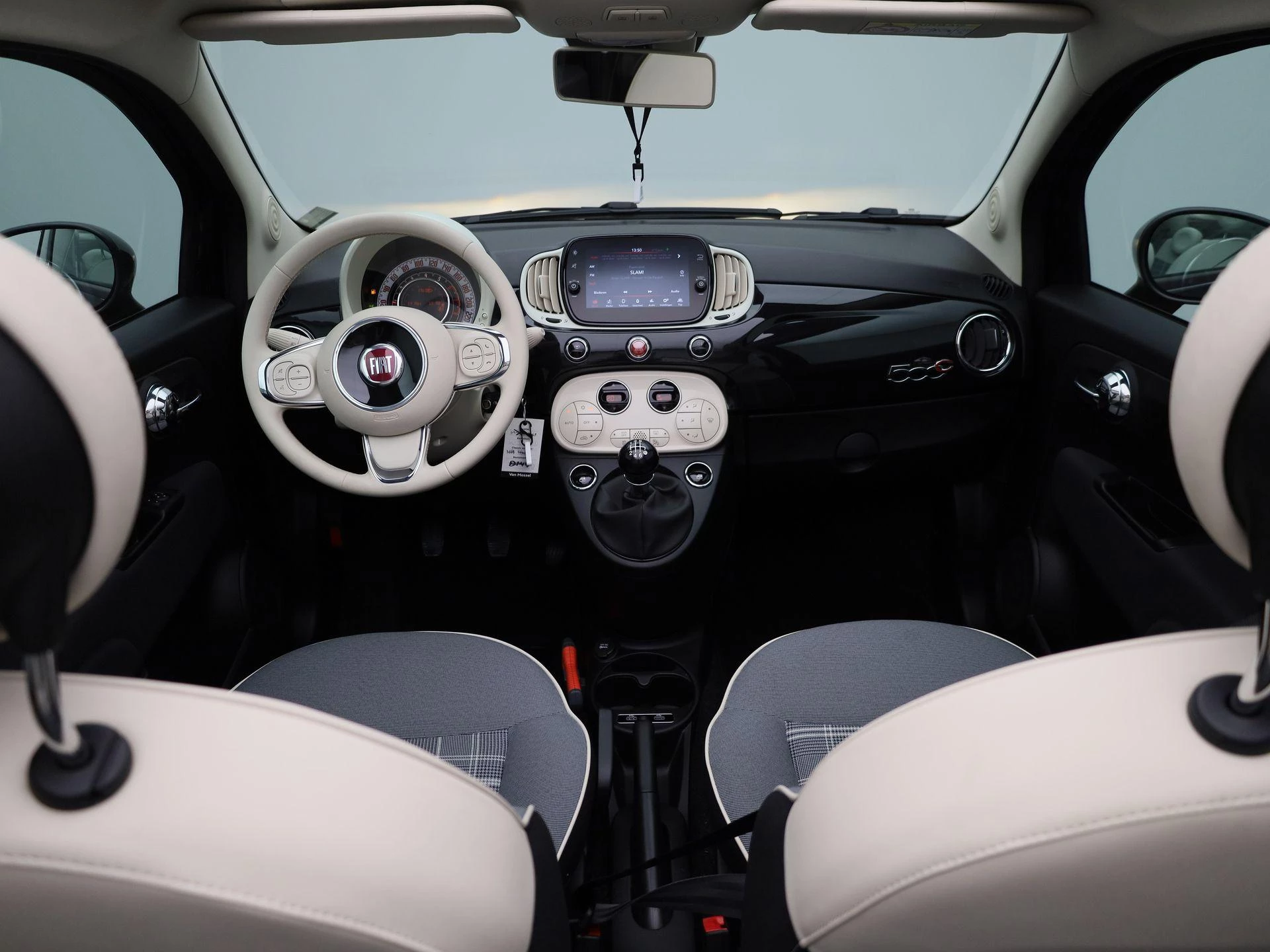 Fiat-500C-image-2