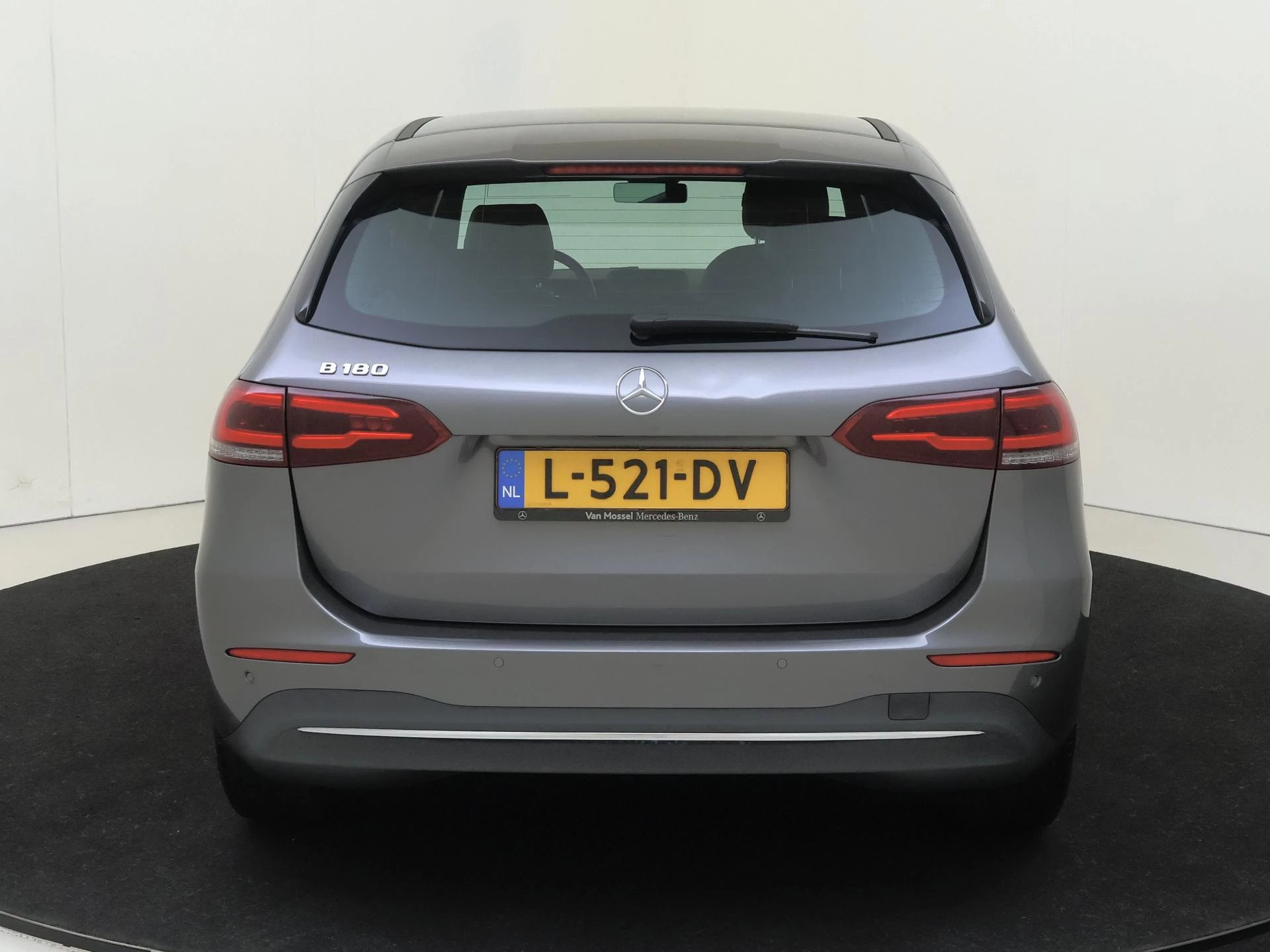 Mercedes-Benz-B-Klasse-image-6