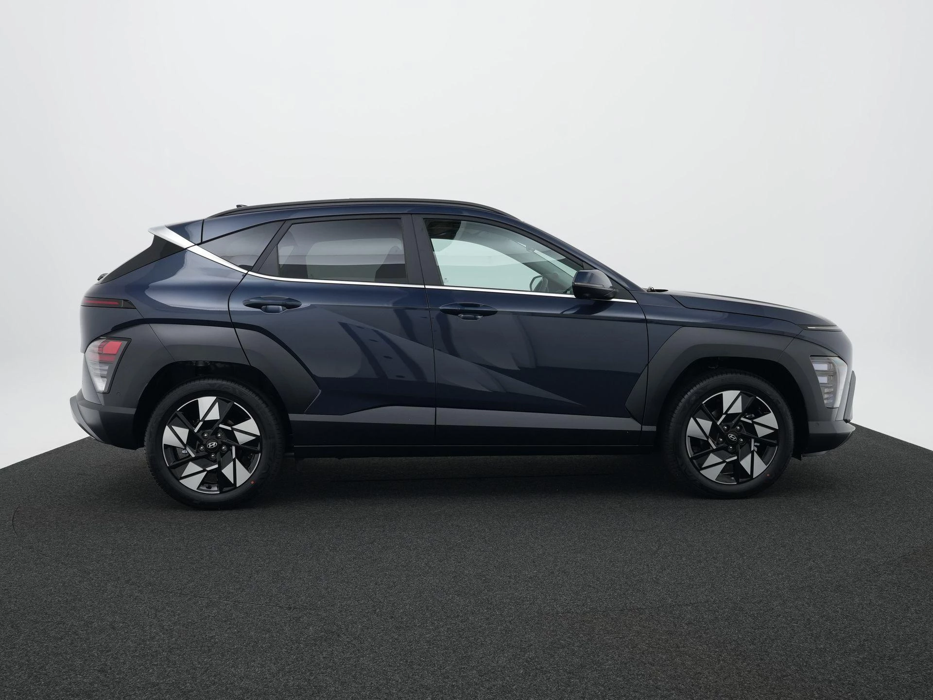 Hyundai Kona 1.6 GDI HEV Premium Sky