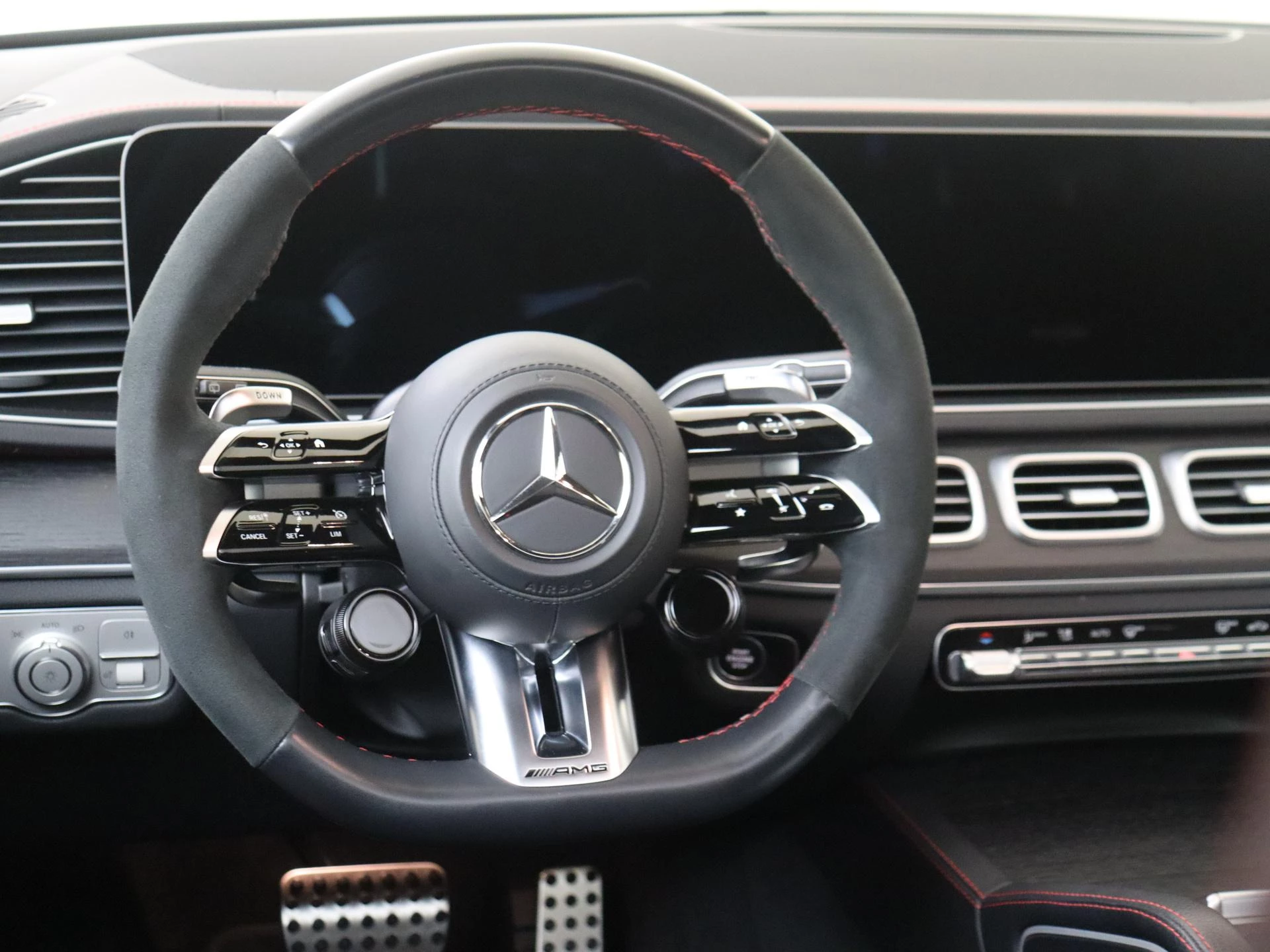 Mercedes-Benz GLE AMG 53 Hybrid 4MATIC+ Premium