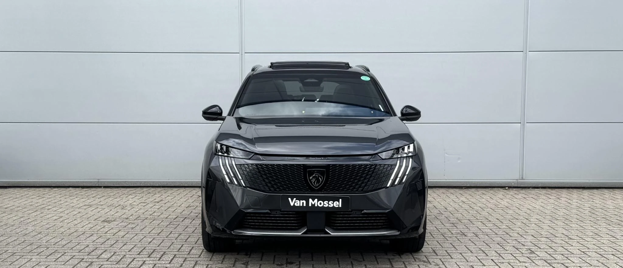 Peugeot-e-5008-image-5