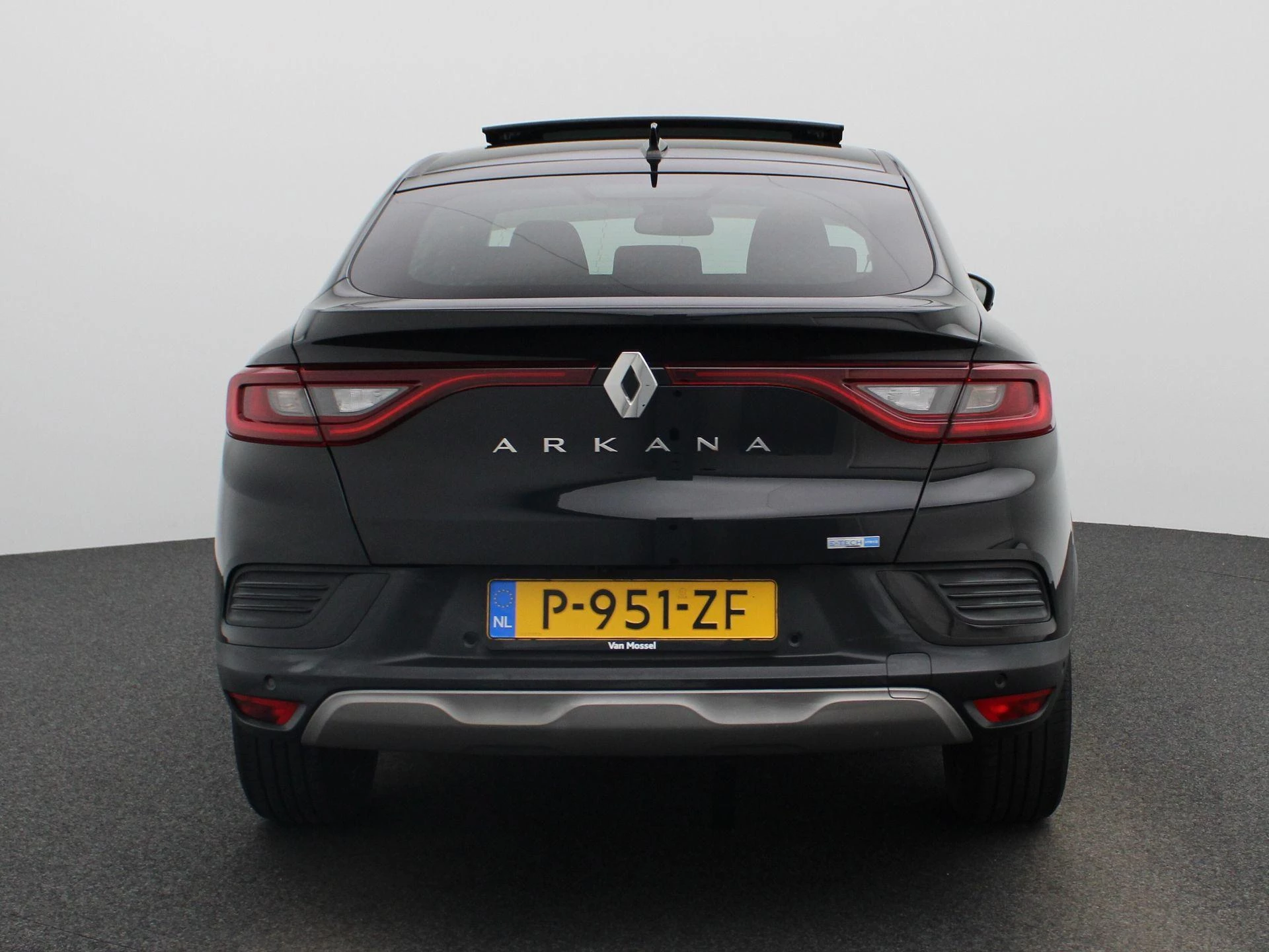 Renault-Arkana-image-4